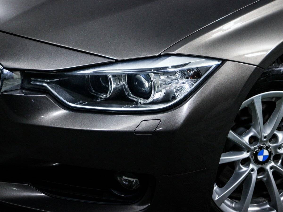 Купить BMW 3 серии с пробегом. Фото: #14