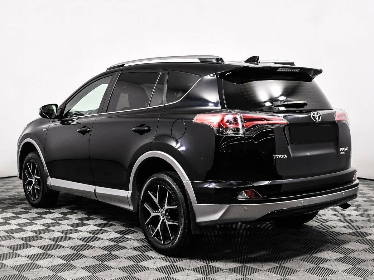Купить Toyota RAV4 с пробегом. Фото: #6
