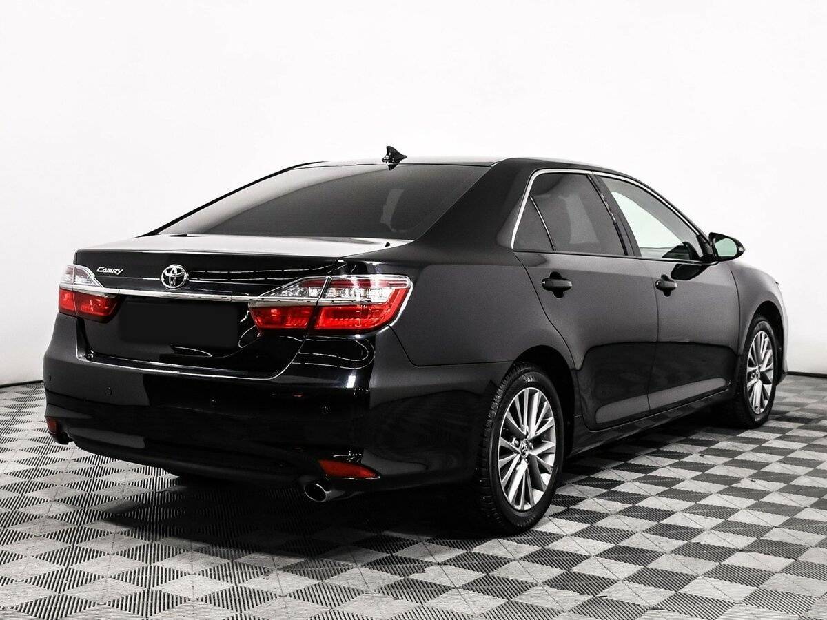 Купить Toyota Camry с пробегом. Фото: #4