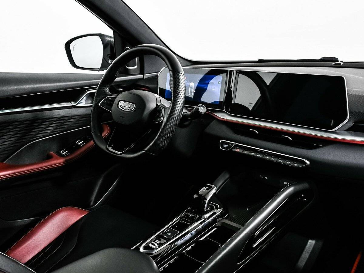 Купить Geely Coolray с пробегом. Фото: #8