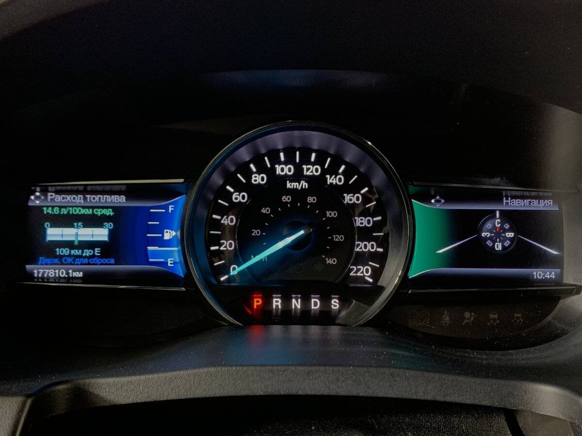 Купить Ford Explorer с пробегом. Фото: #13