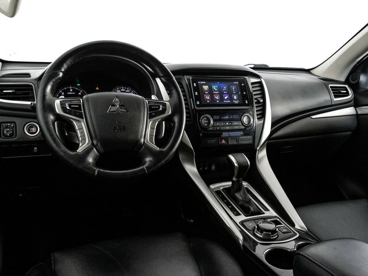 Купить Mitsubishi Pajero Sport с пробегом. Фото: #10