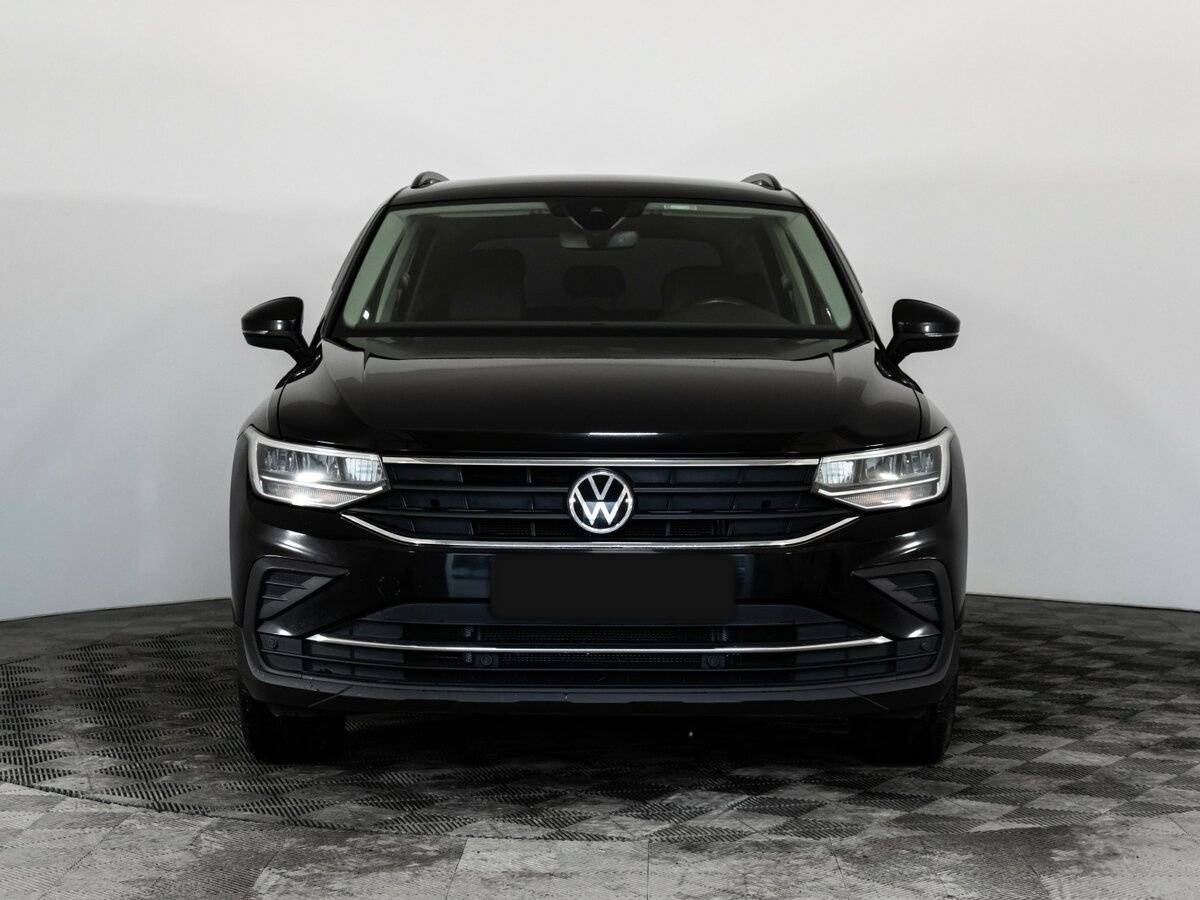 Купить Volkswagen Tiguan с пробегом. Фото: #1