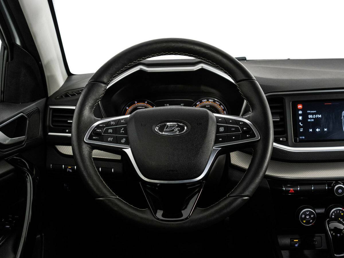 Купить Lada (ВАЗ) Vesta с пробегом. Фото: #11