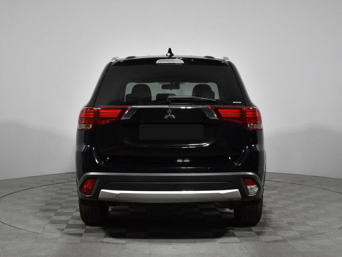 Купить Mitsubishi Outlander с пробегом. Фото: #5