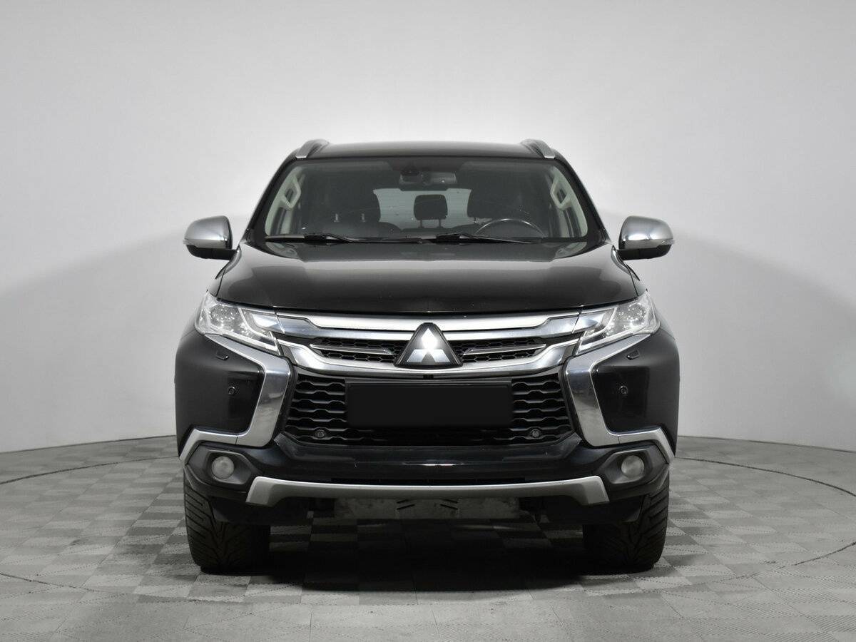 Купить Mitsubishi Pajero Sport с пробегом. Фото: #1