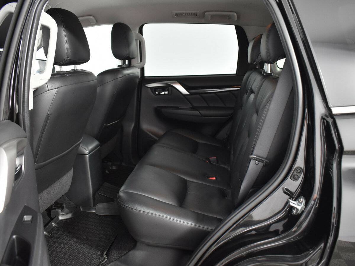 Купить Mitsubishi Pajero Sport с пробегом. Фото: #10