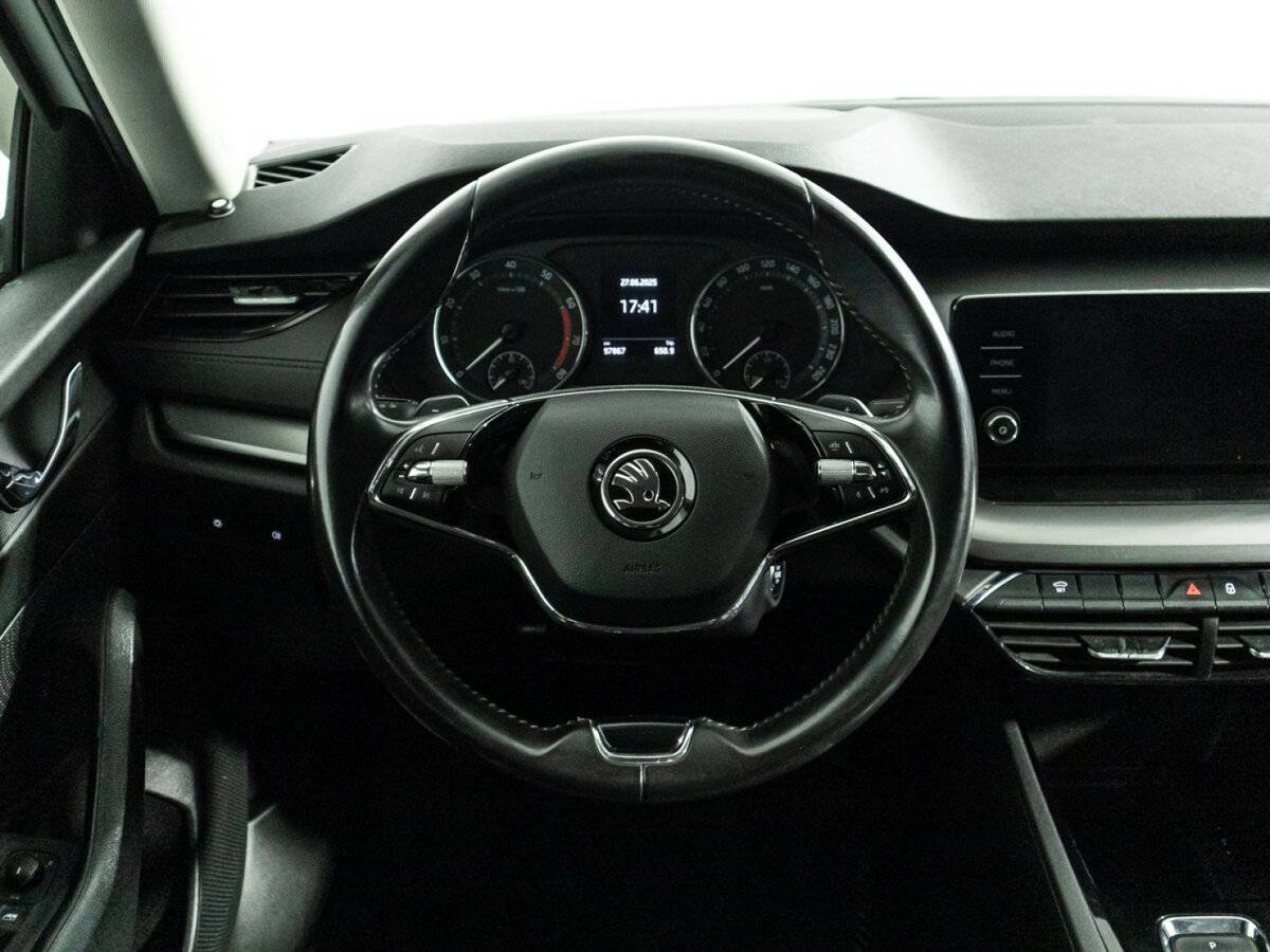 Купить Skoda Octavia с пробегом. Фото: #17