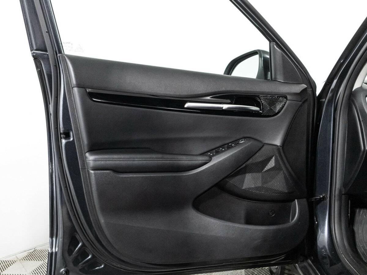 Купить Kia Seltos с пробегом. Фото: #25