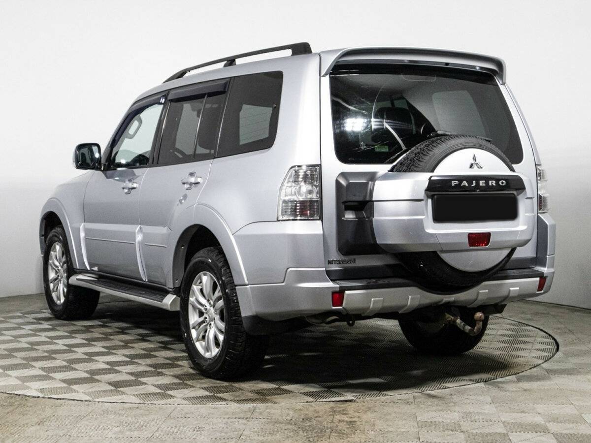 Купить Mitsubishi Pajero с пробегом. Фото: #6