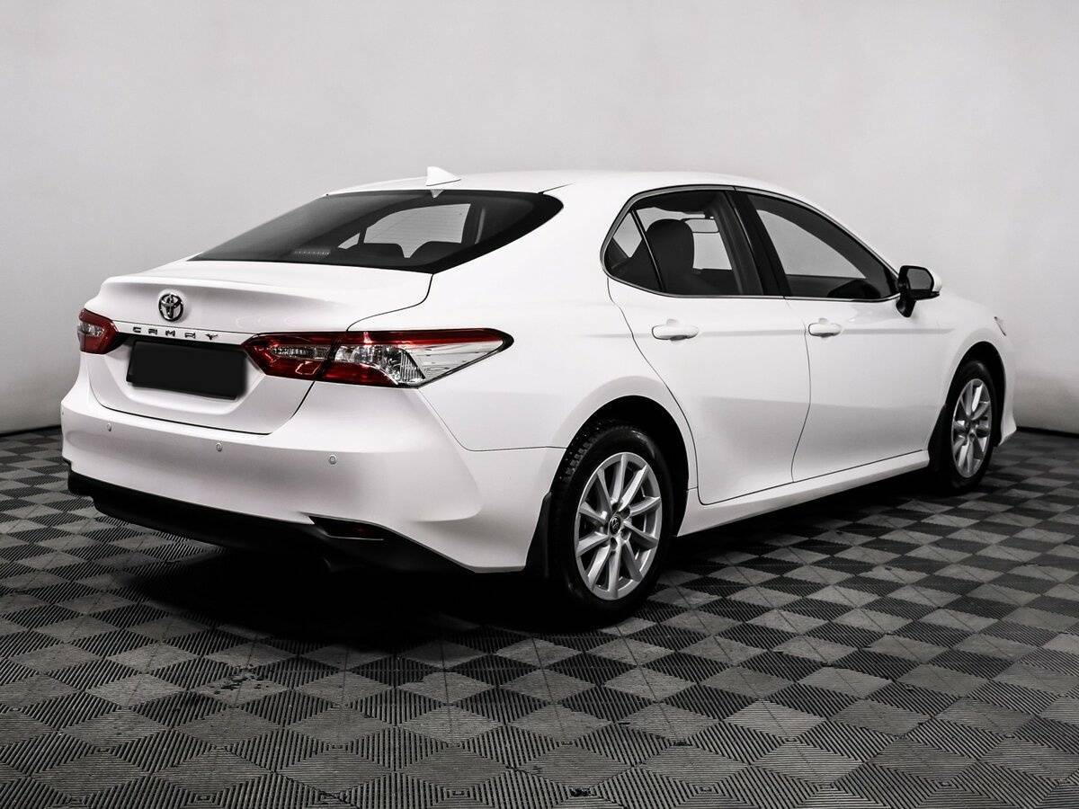 Купить Toyota Camry с пробегом. Фото: #4