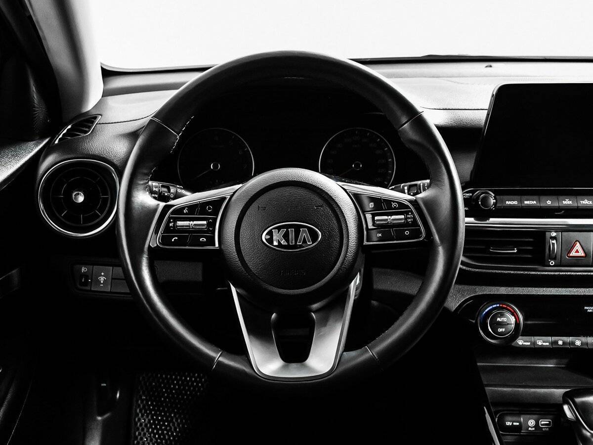 Купить Kia Cerato с пробегом. Фото: #11