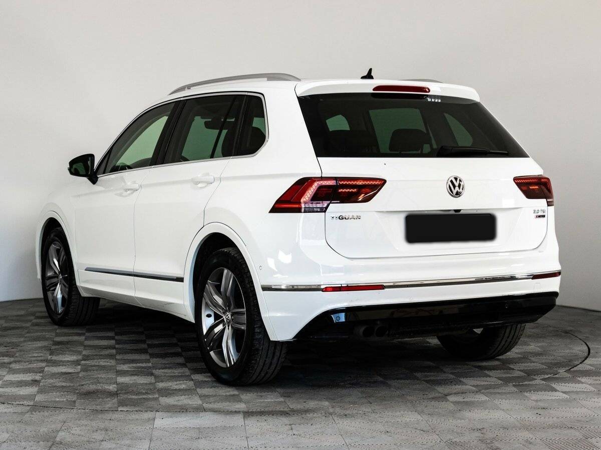 Купить Volkswagen Tiguan с пробегом. Фото: #8