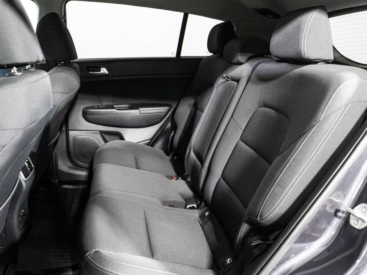 Купить Kia Sportage с пробегом. Фото: #9
