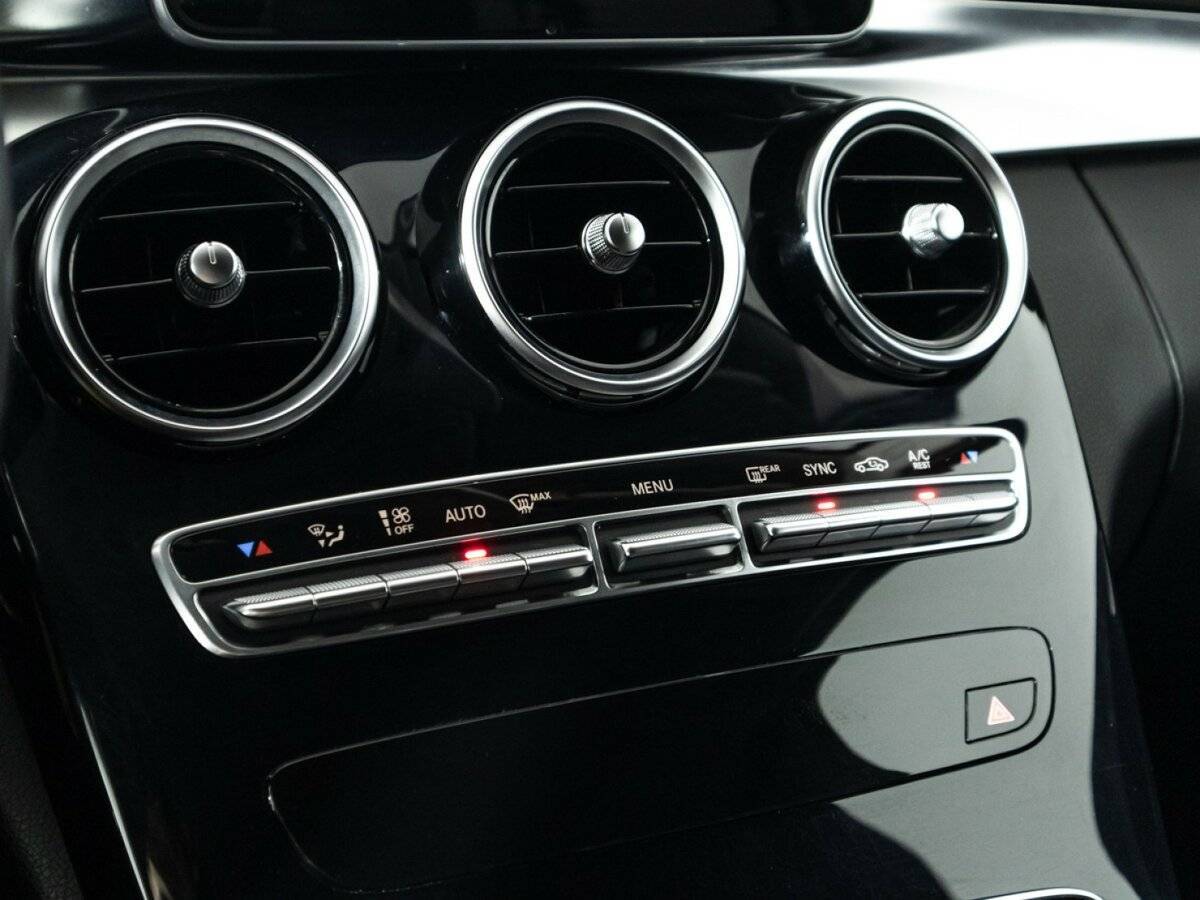 Купить Mercedes-Benz C-Класс с пробегом. Фото: #17