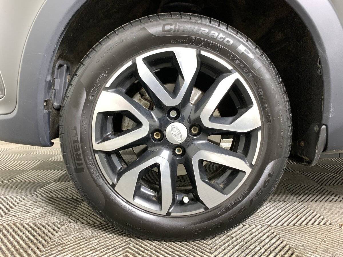 Купить Lada (ВАЗ) Granta с пробегом. Фото: #9