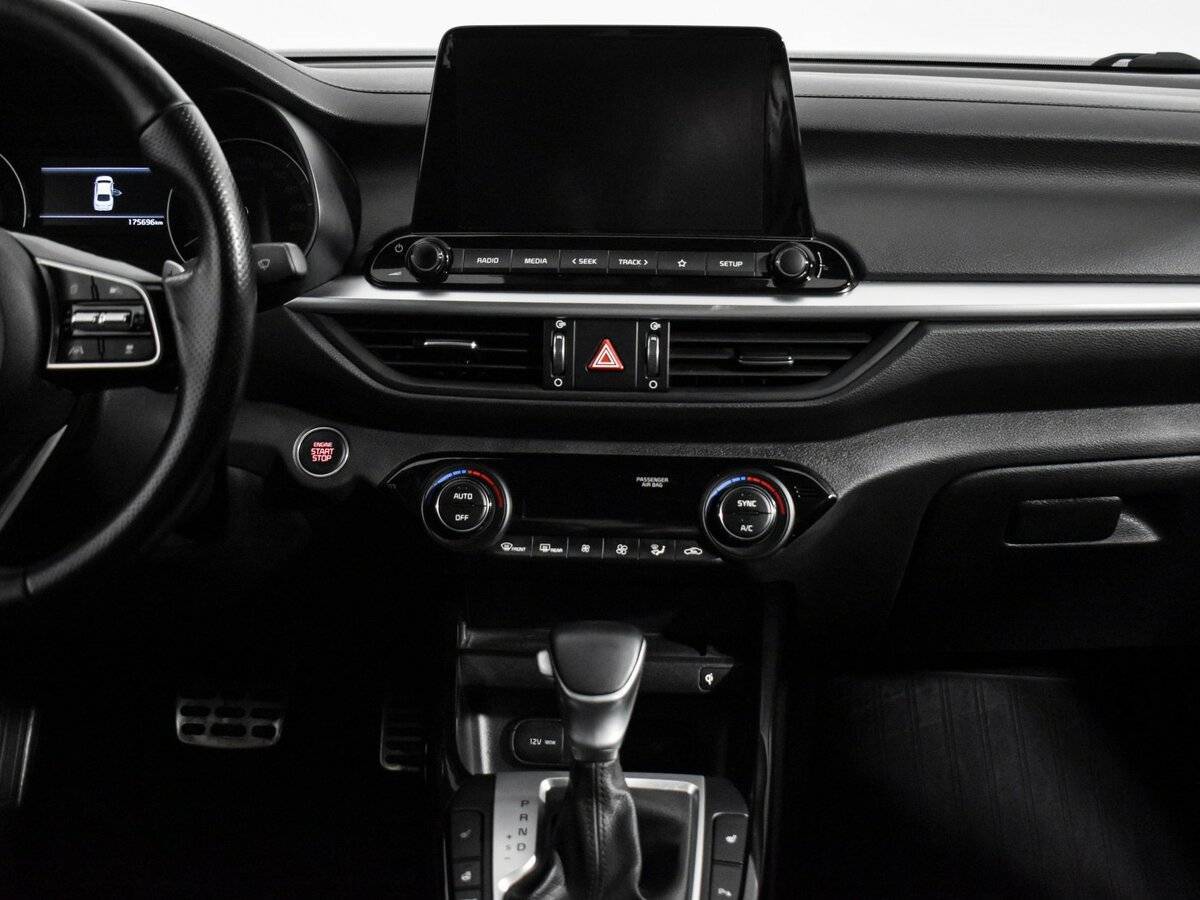 Купить Kia Cerato с пробегом. Фото: #13
