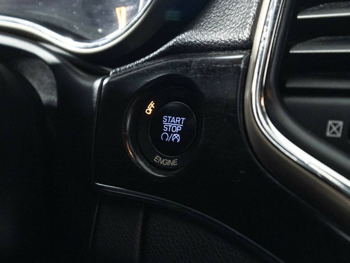 Купить Jeep Grand Cherokee с пробегом. Фото: #19