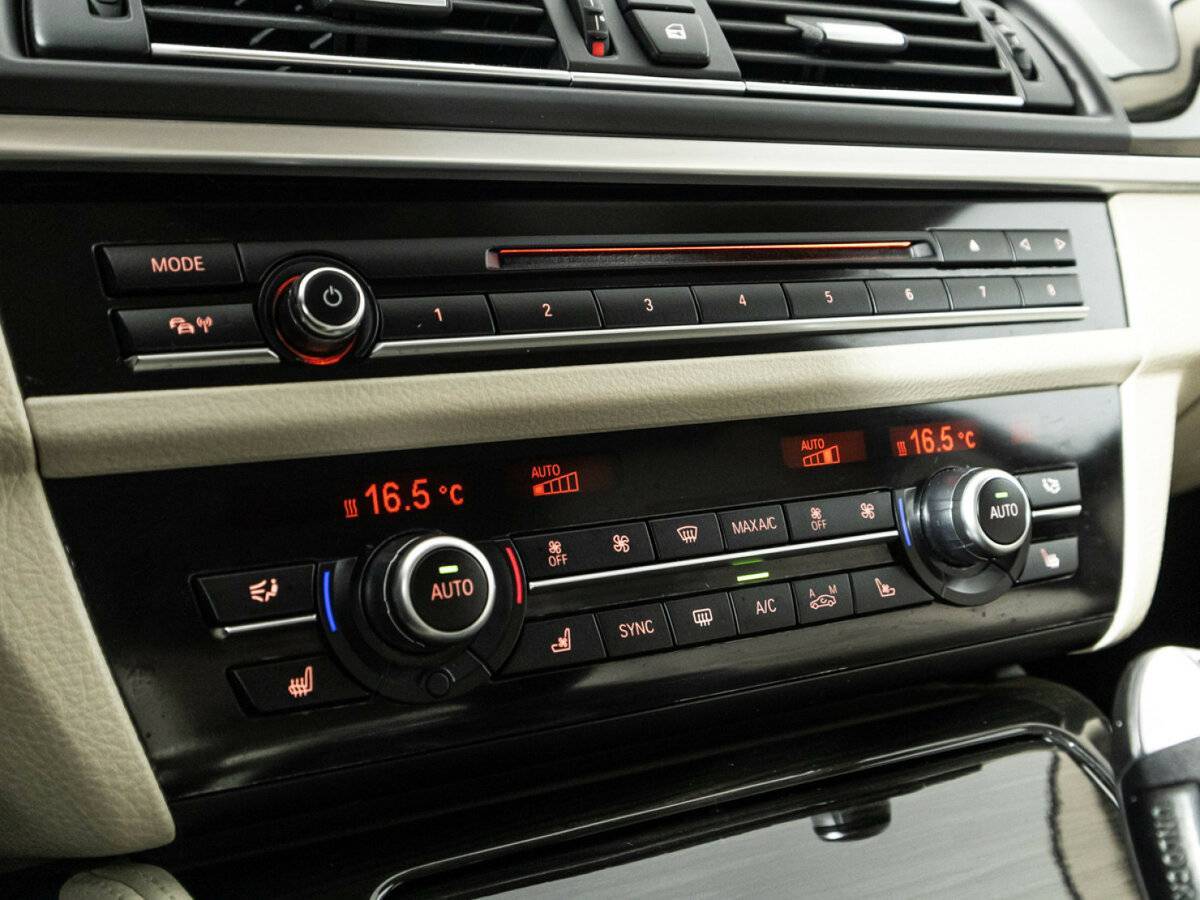 Купить BMW 5 серии с пробегом. Фото: #22