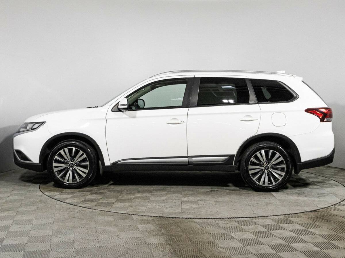 Купить Mitsubishi Outlander с пробегом. Фото: #7