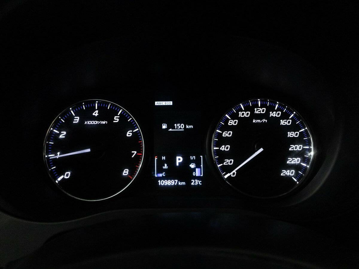 Купить Mitsubishi Outlander с пробегом. Фото: #11