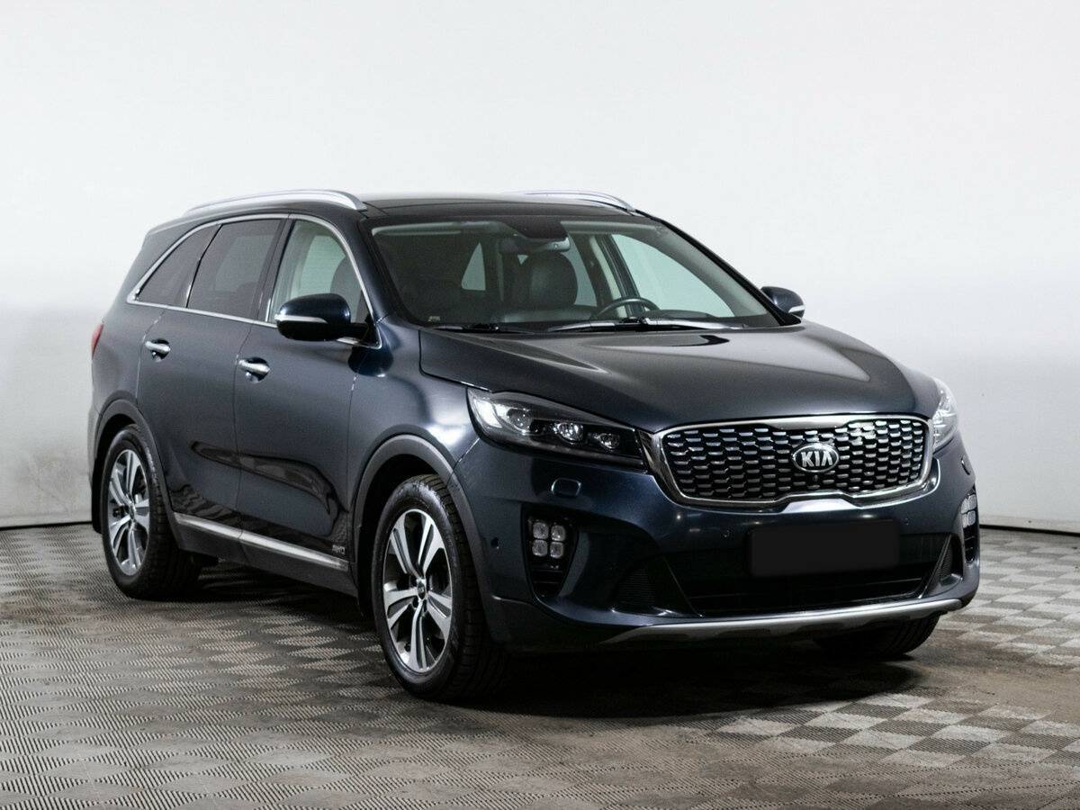 Купить Kia Sorento с пробегом. Фото: #2