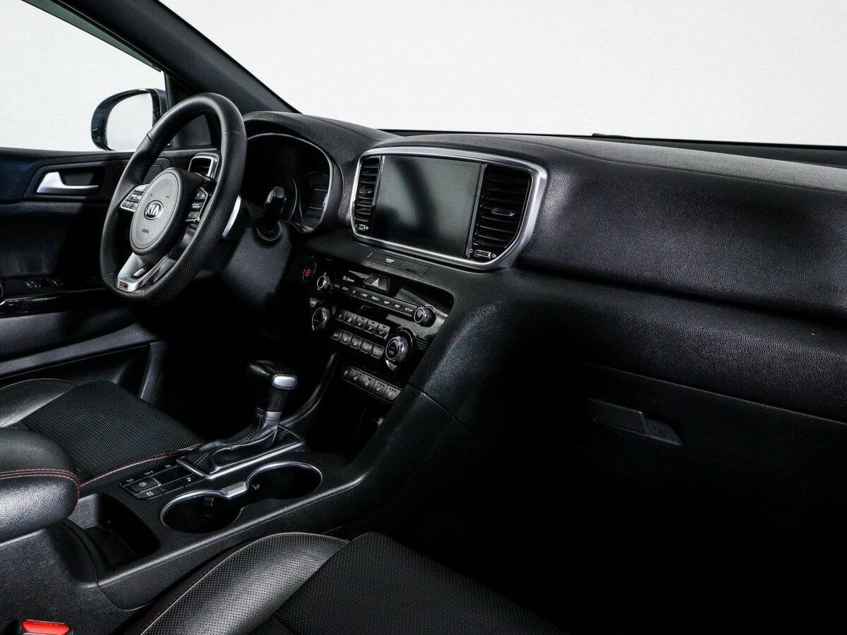 Купить Kia Sportage с пробегом. Фото: #8