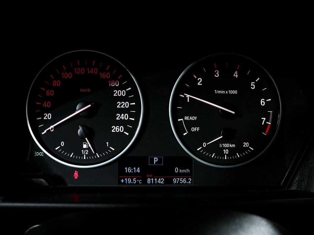 Купить BMW 1 серии с пробегом. Фото: #10