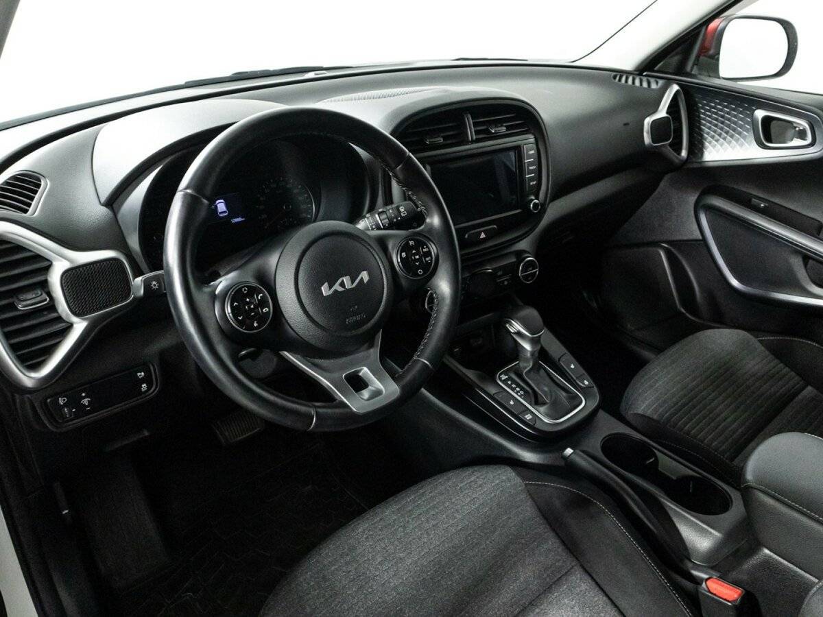 Купить Kia Soul с пробегом. Фото: #10