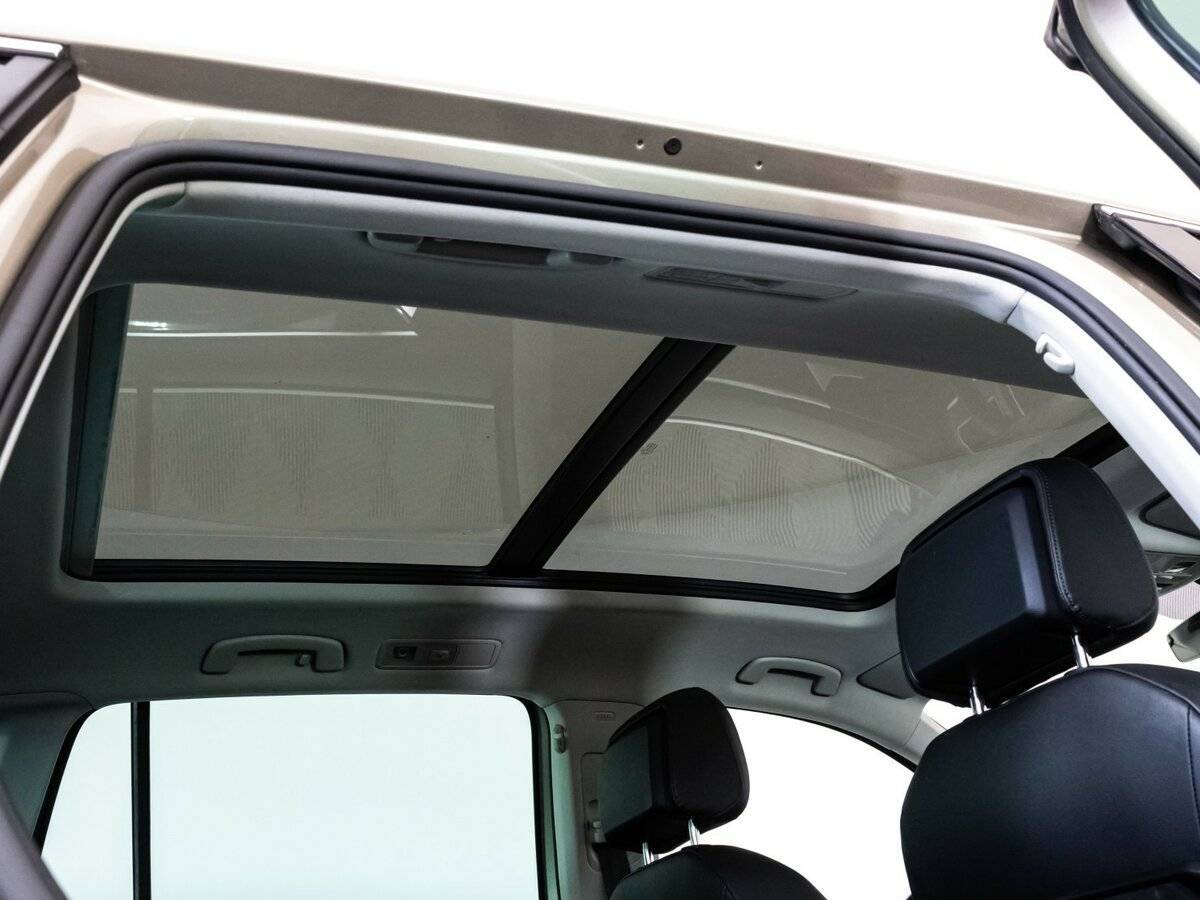 Купить Volkswagen Tiguan с пробегом. Фото: #21