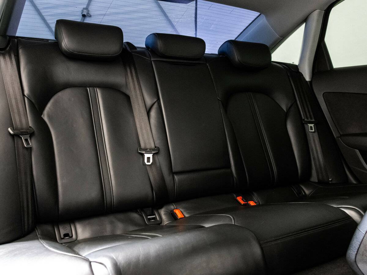 Купить Audi A6 с пробегом. Фото: #17