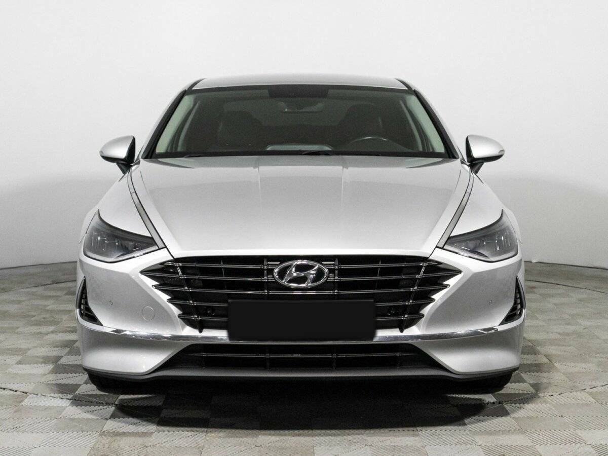 Купить Hyundai Sonata с пробегом. Фото: #1