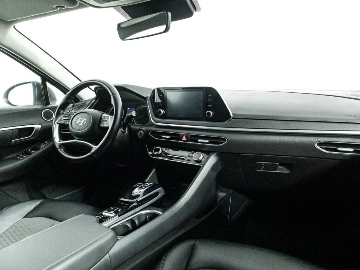 Купить Hyundai Sonata с пробегом. Фото: #8