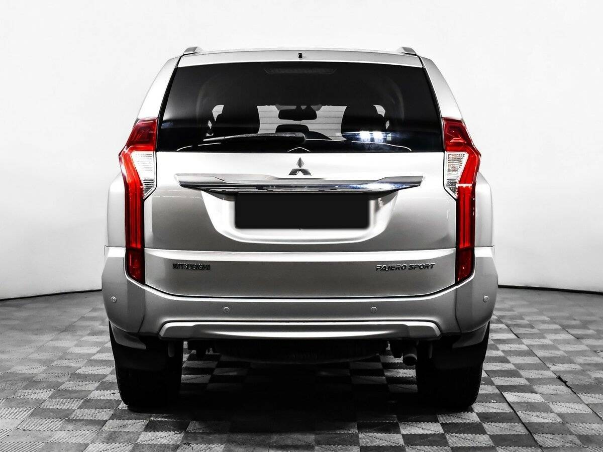Купить Mitsubishi Pajero Sport с пробегом. Фото: #5