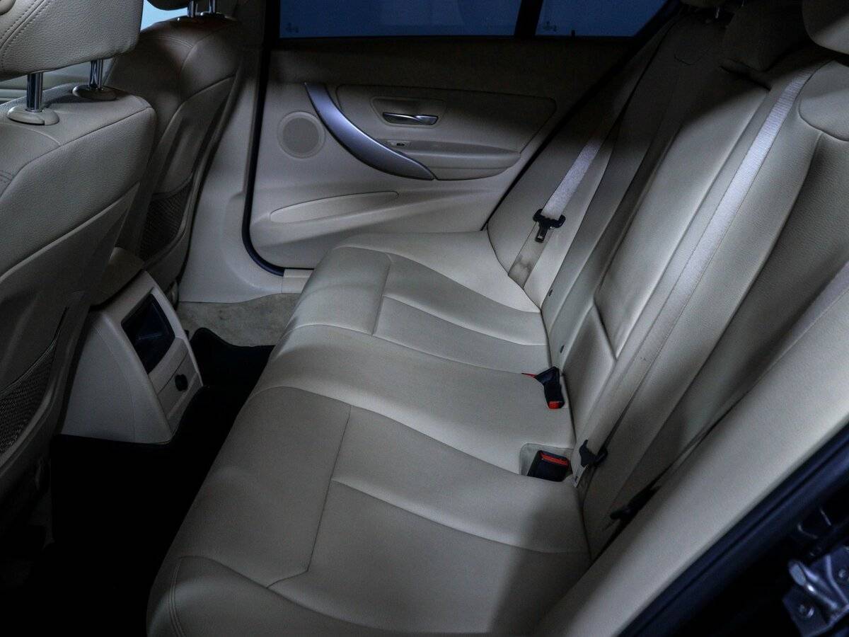 Купить BMW 3 серии с пробегом. Фото: #7