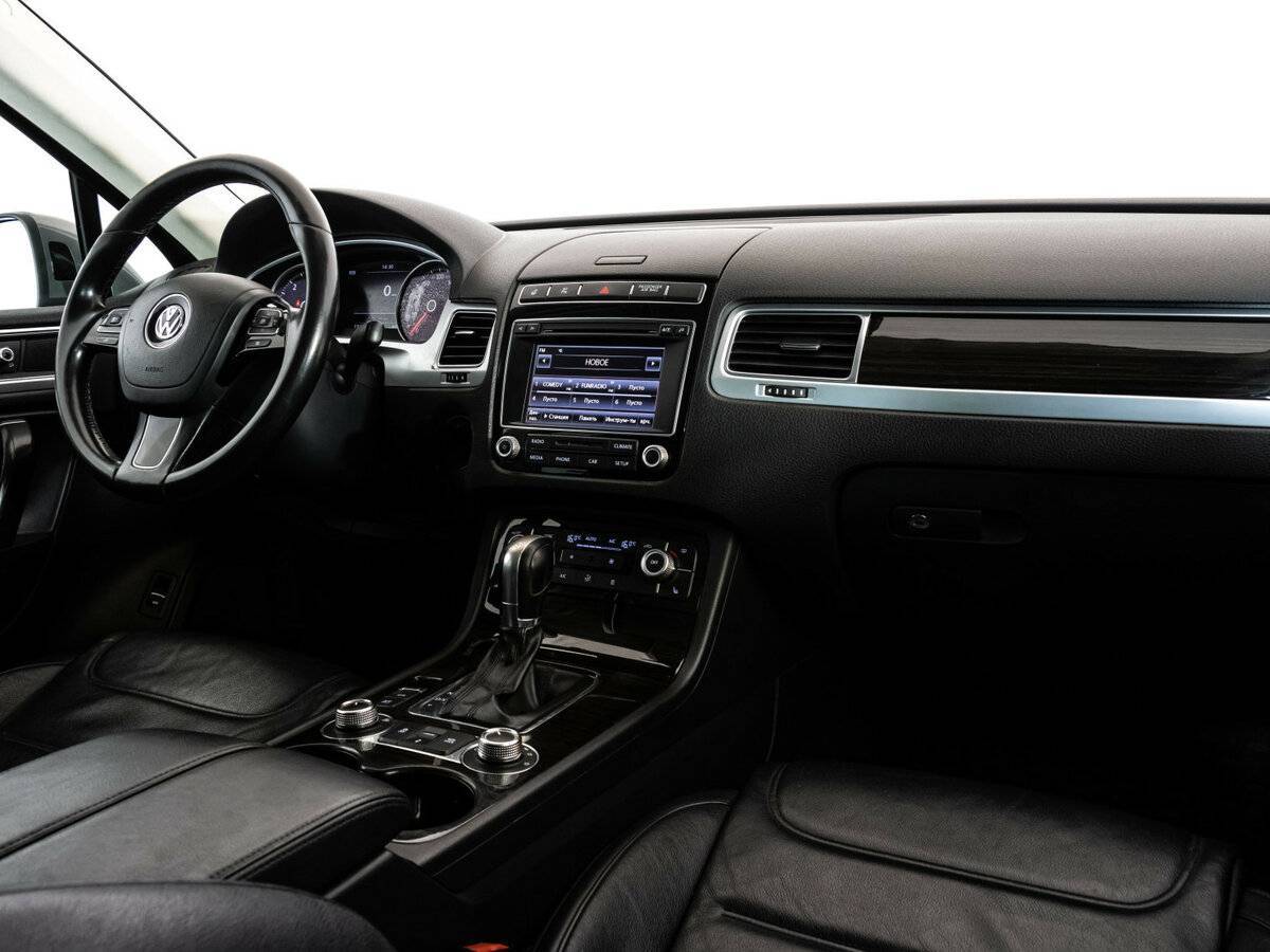 Купить Volkswagen Touareg с пробегом. Фото: #6