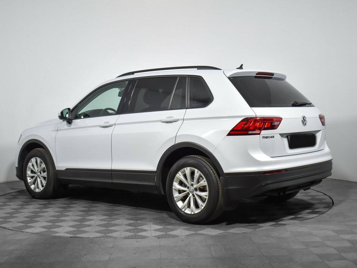 Купить Volkswagen Tiguan с пробегом. Фото: #6