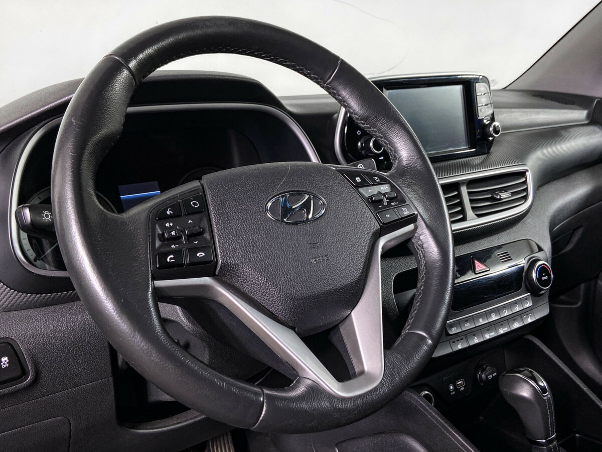 Купить Hyundai Tucson с пробегом. Фото: #11
