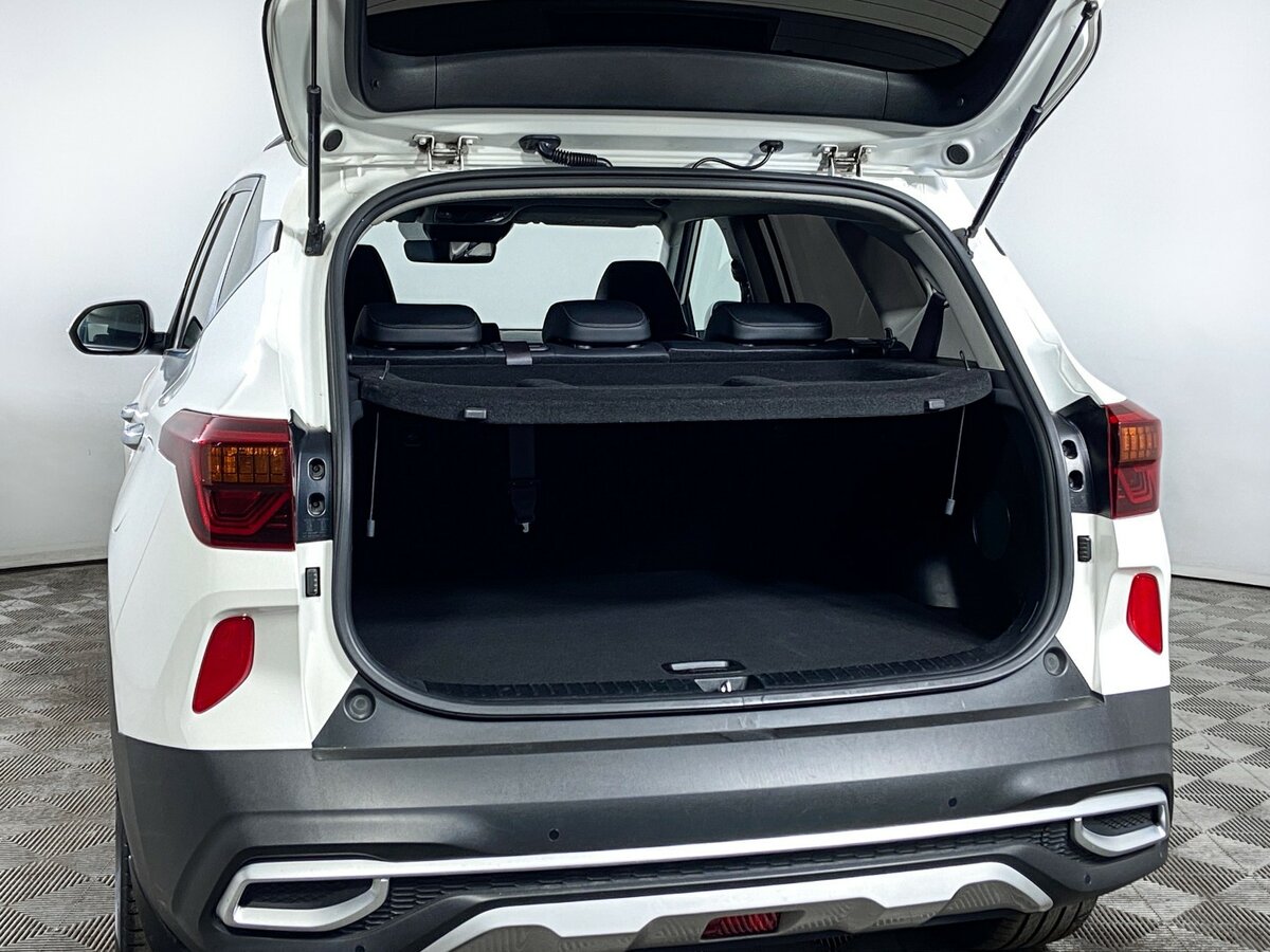 Купить Kia Seltos с пробегом. Фото: #6