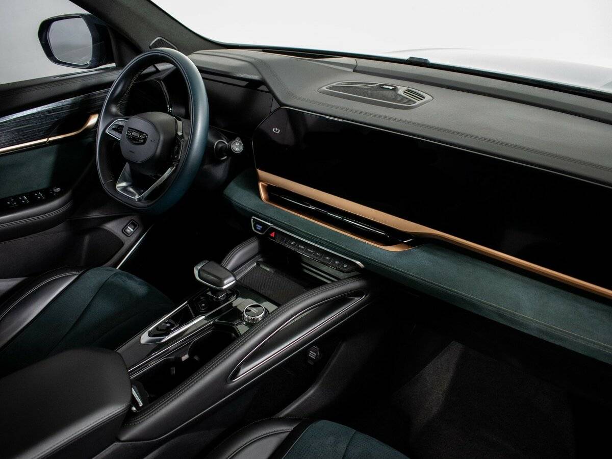 Купить Geely Monjaro с пробегом. Фото: #5