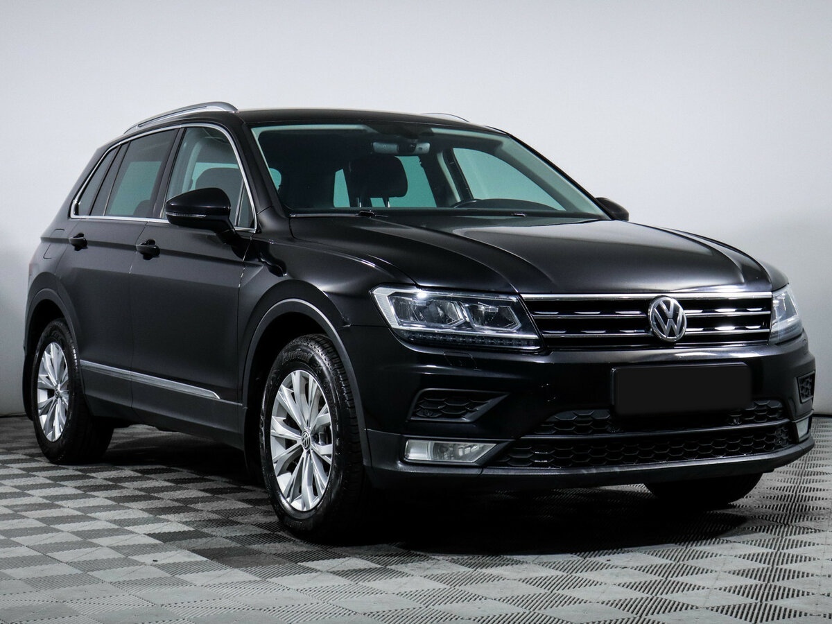 Купить Volkswagen Tiguan с пробегом. Фото: #2
