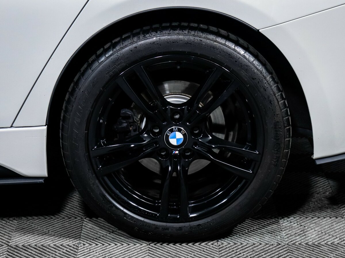 Купить BMW 3 серии с пробегом. Фото: #11