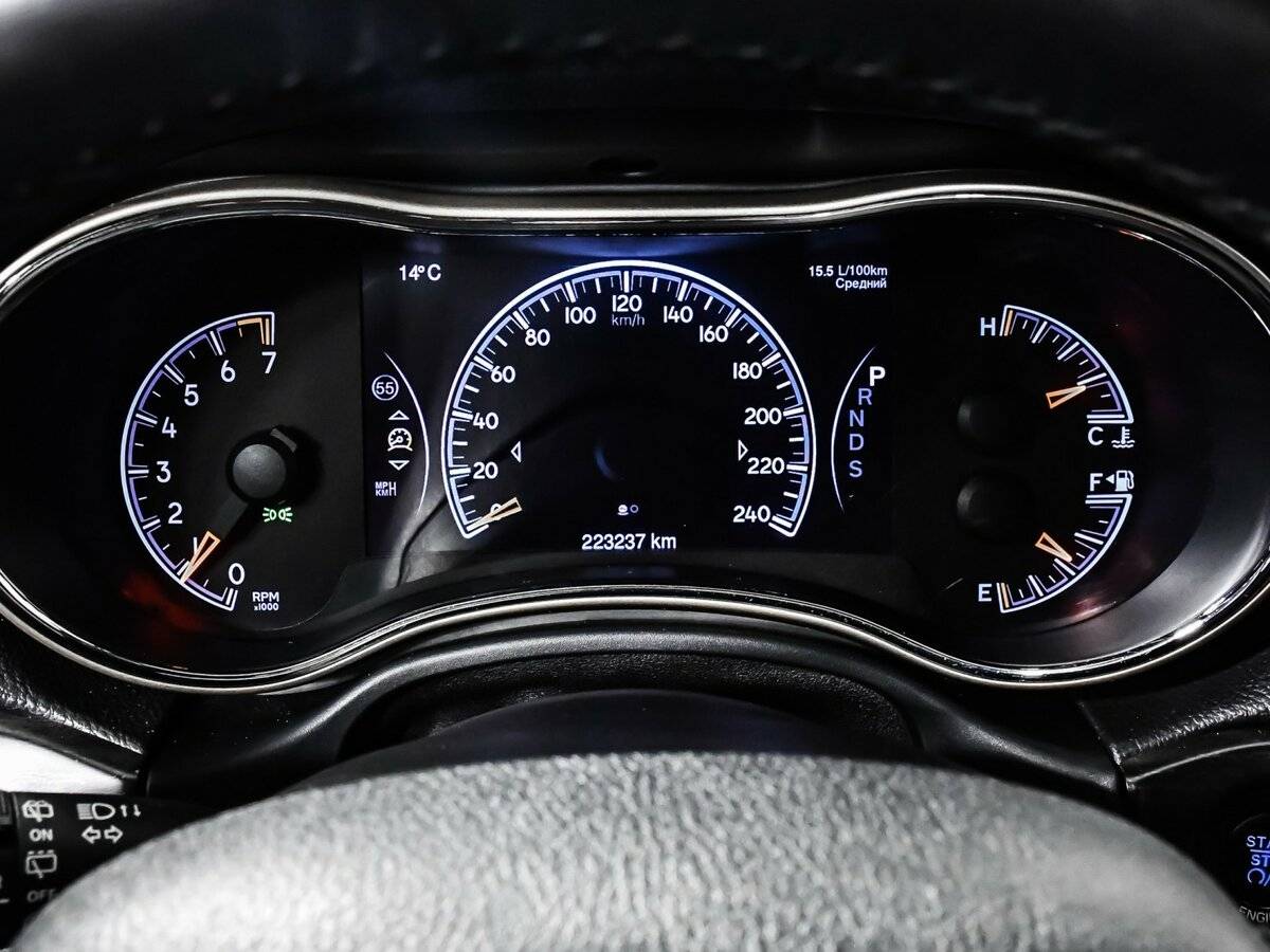 Купить Jeep Grand Cherokee с пробегом. Фото: #7