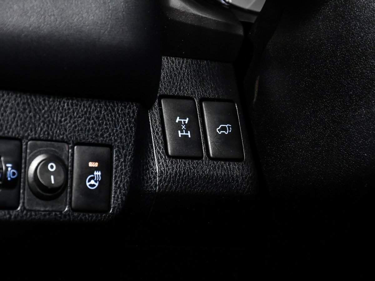 Купить Toyota RAV4 с пробегом. Фото: #12