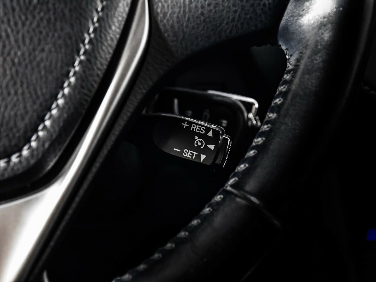 Купить Toyota RAV4 с пробегом. Фото: #14