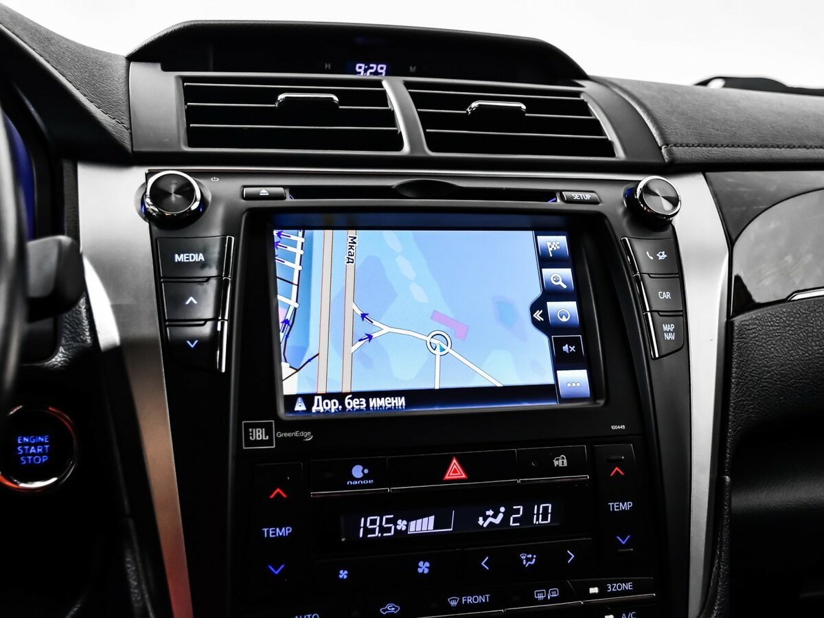 Купить Toyota Camry с пробегом. Фото: #18