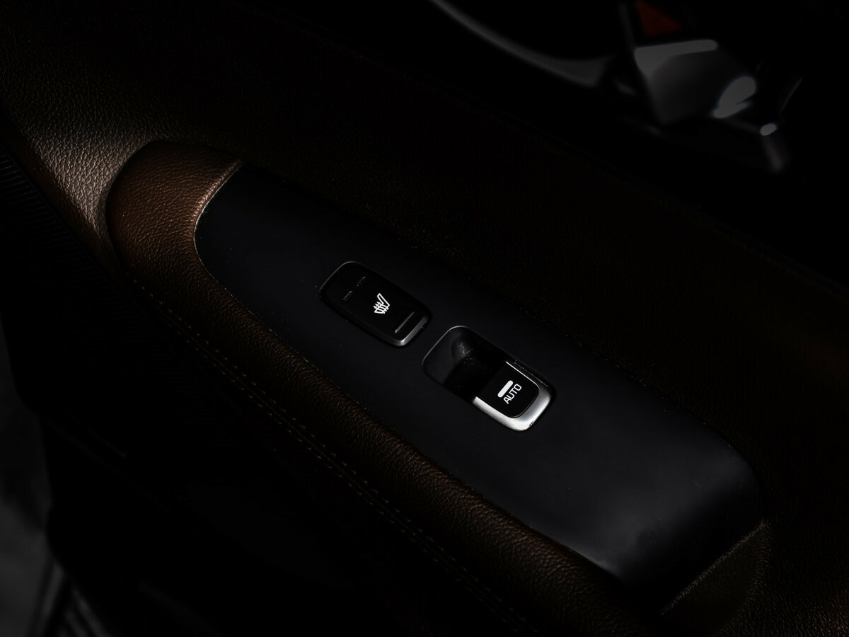 Купить Kia Sorento с пробегом. Фото: #13