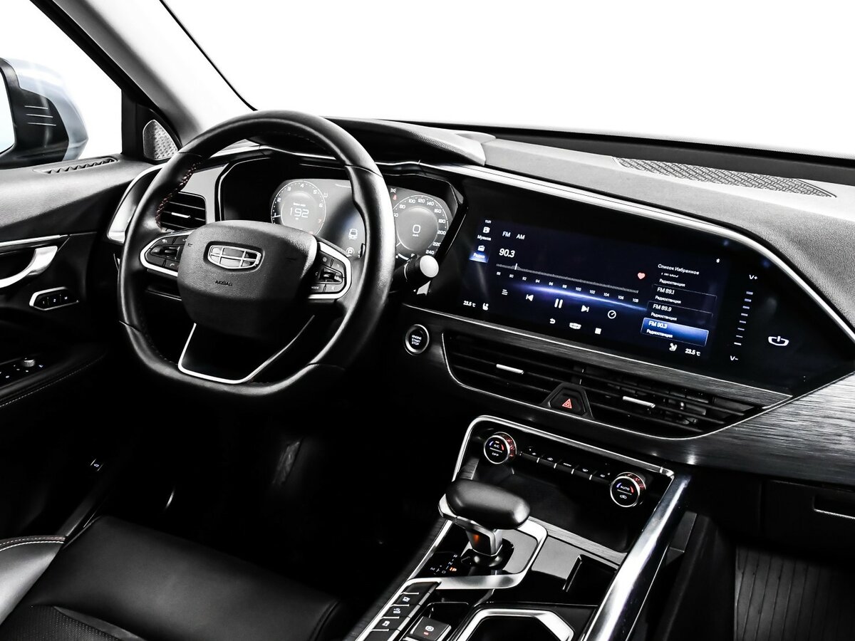 Купить Geely Tugella с пробегом. Фото: #6