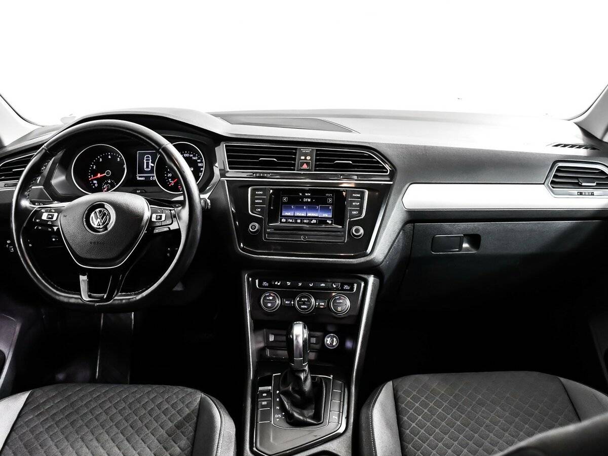 Купить Volkswagen Tiguan с пробегом. Фото: #8