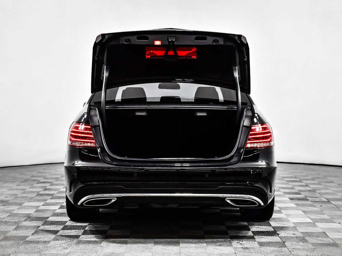 Купить Mercedes-Benz E-Класс с пробегом. Фото: #12